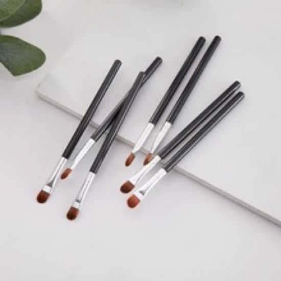Picture of Makeup eyebrow brush
